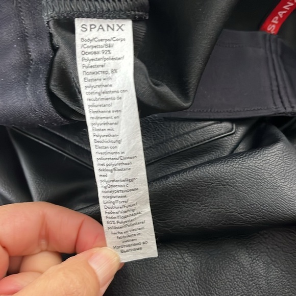 Spanx Black Faux Leather-Like Pull-on Ankle Stretchy Skinny Pants Size S -‎ NEW - Picture 11 of 12